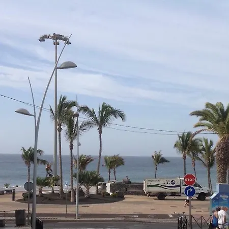 Casa La Ola Apartment